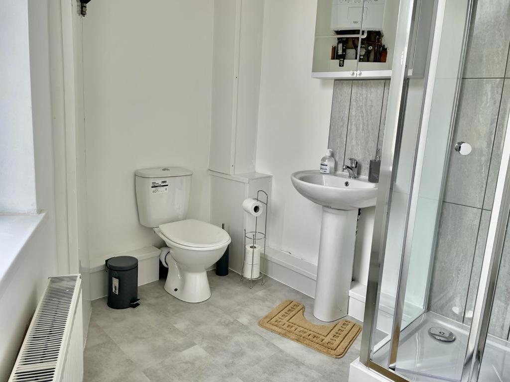 Cheerful 1 Bed Apartment Cardiff City Centre - Penarth Rd Екстериор снимка