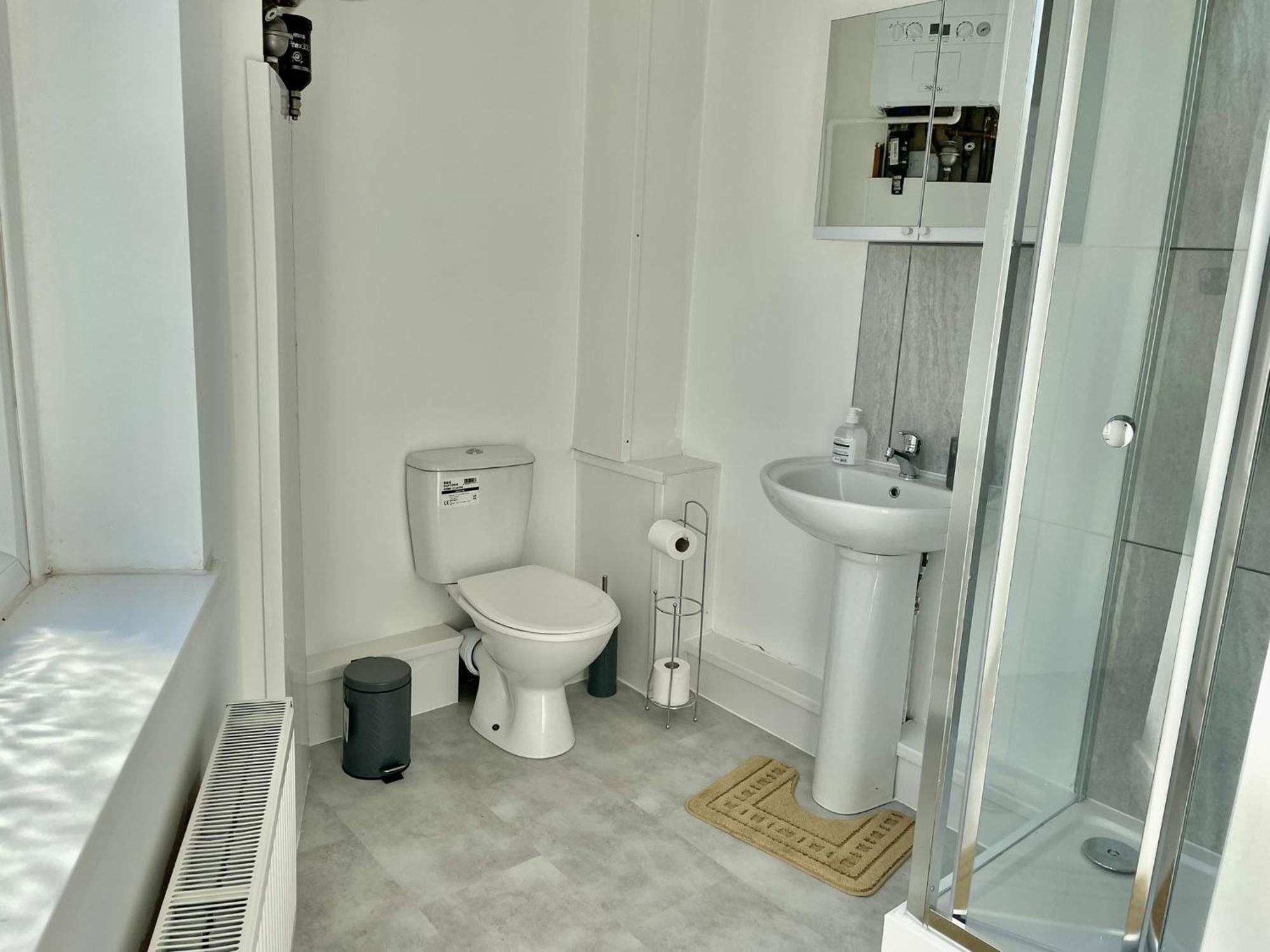 Cheerful 1 Bed Apartment Cardiff City Centre - Penarth Rd Екстериор снимка