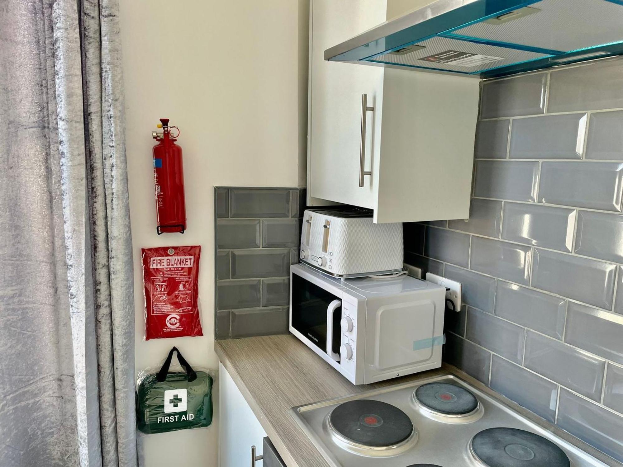 Cheerful 1 Bed Apartment Cardiff City Centre - Penarth Rd Екстериор снимка