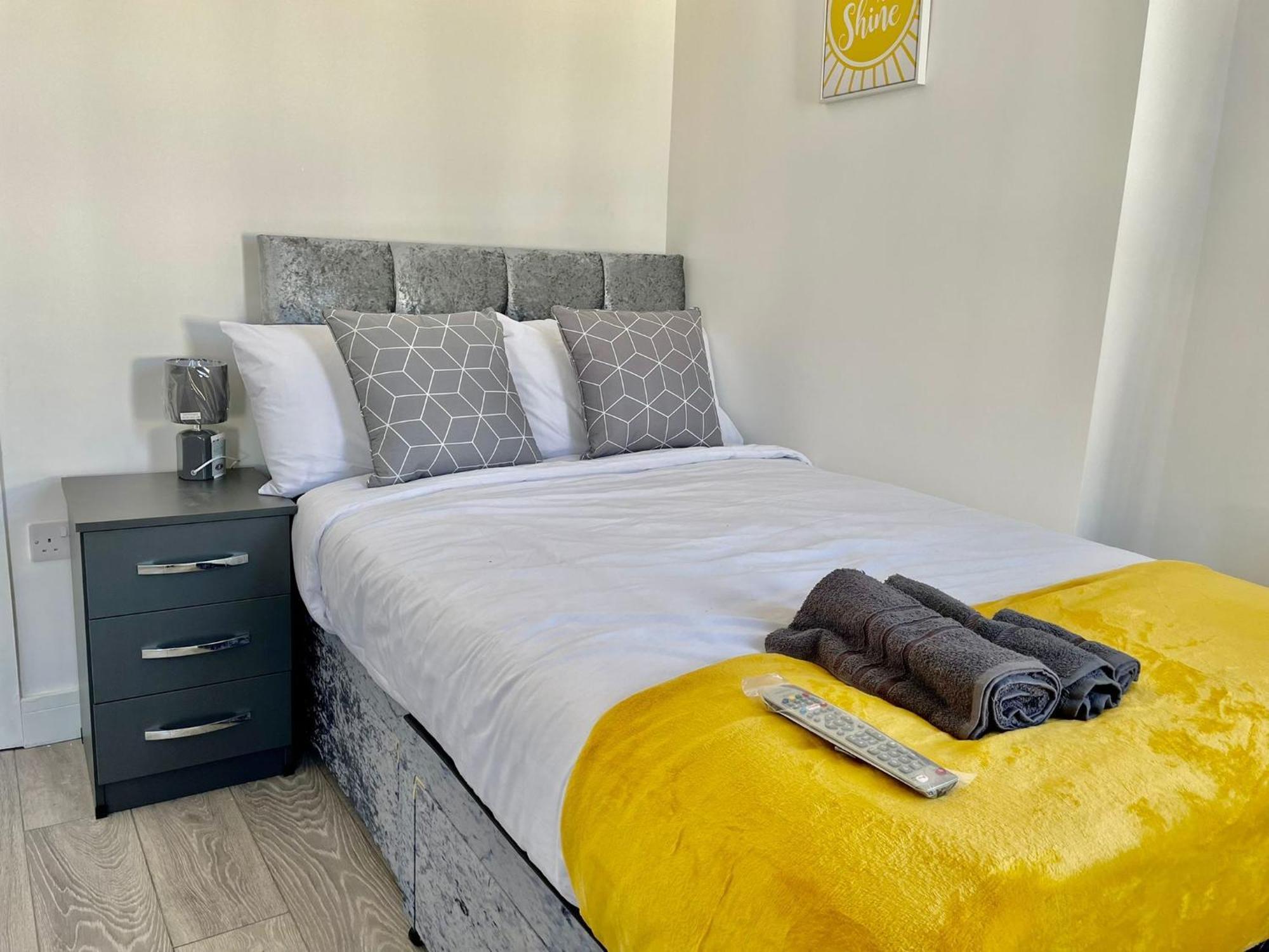 Cheerful 1 Bed Apartment Cardiff City Centre - Penarth Rd Стая снимка